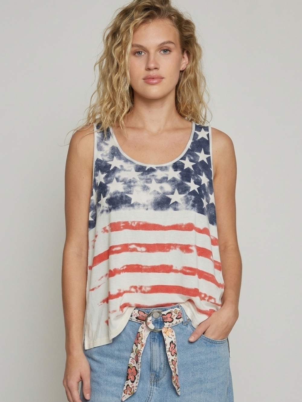 POL Flowy Americana Star Stripe Distressed Tank Top Red White Blue Medium